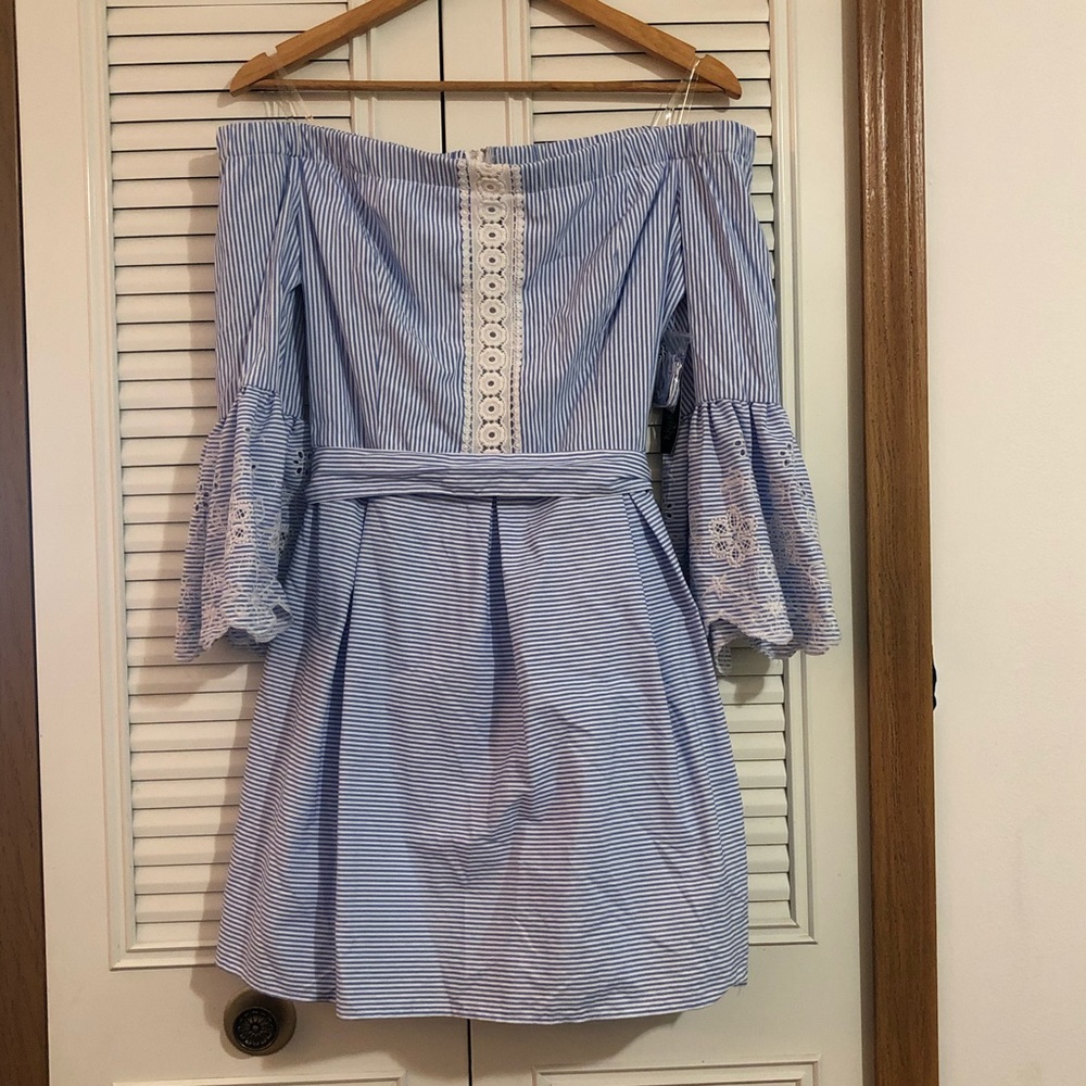 Off the shoulder Dress